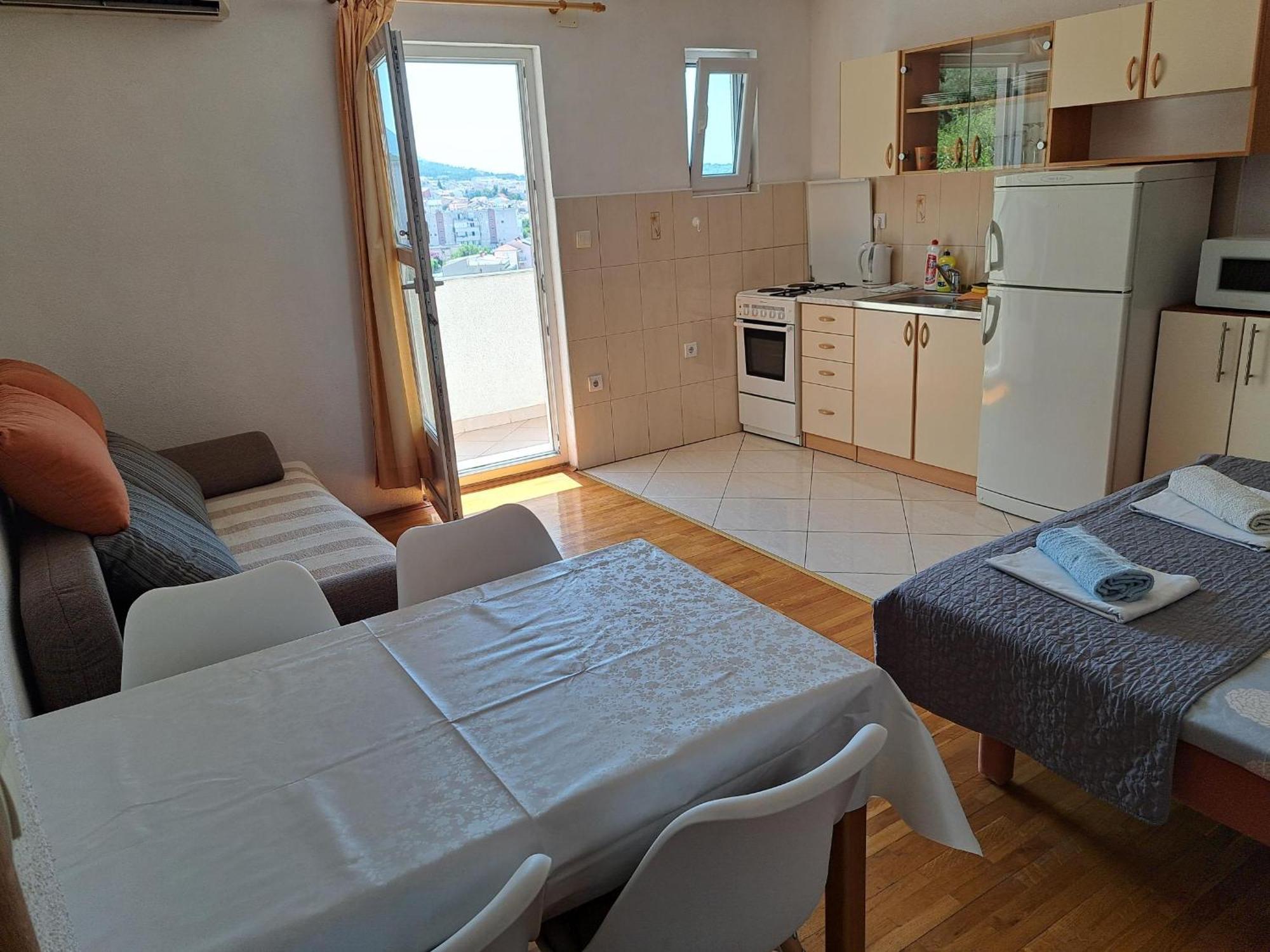 Apartmani R&B Radalj Makarska Dış mekan fotoğraf