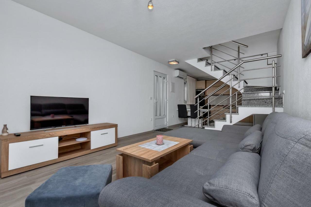 Apartmani R&B Radalj Makarska Dış mekan fotoğraf